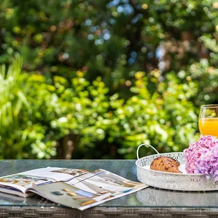 Downtown Dorian And Nadia