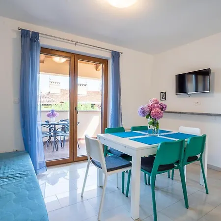 Apartmán Downtown Dorian And Nadia