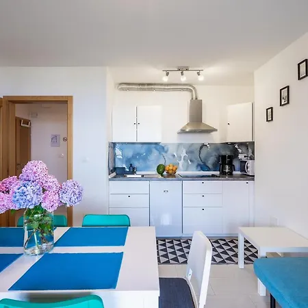 Downtown Dorian And Nadia Апартаменти