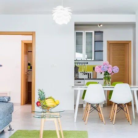 Downtown Dorian And Nadia Апартаменти