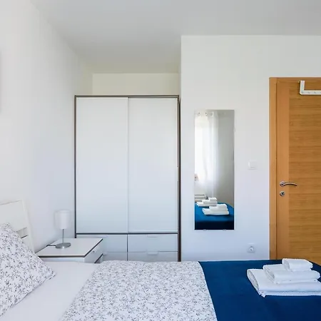 Apartment Downtown Dorian And Nadia