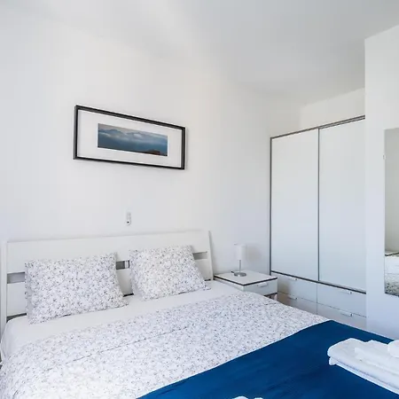Apartment Downtown Dorian And Nadia Opatija