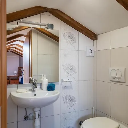 Apartment Downtown Dorian And Nadia Opatija