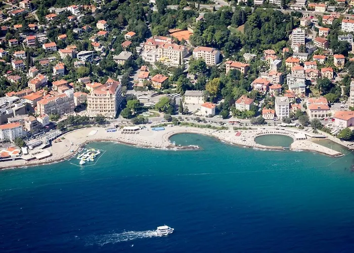 Apartman Downtown Dorian And Nadia Opatija