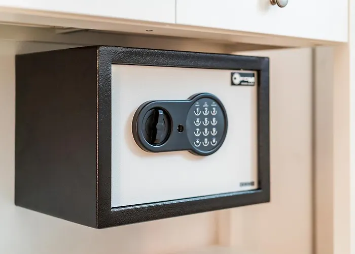 Downtown Dorian And Nadia Opatija