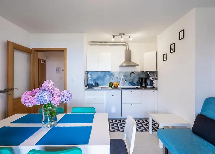 Downtown Dorian And Nadia Apartament