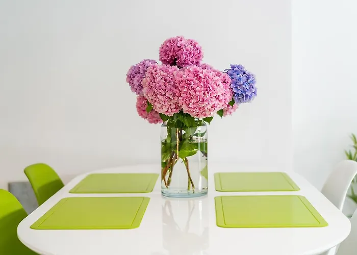 Downtown Dorian And Nadia * Abbazia