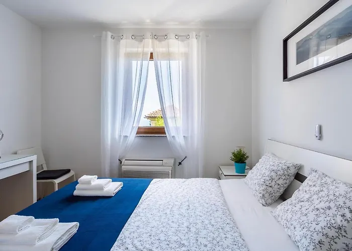 Downtown Dorian And Nadia Appartement *