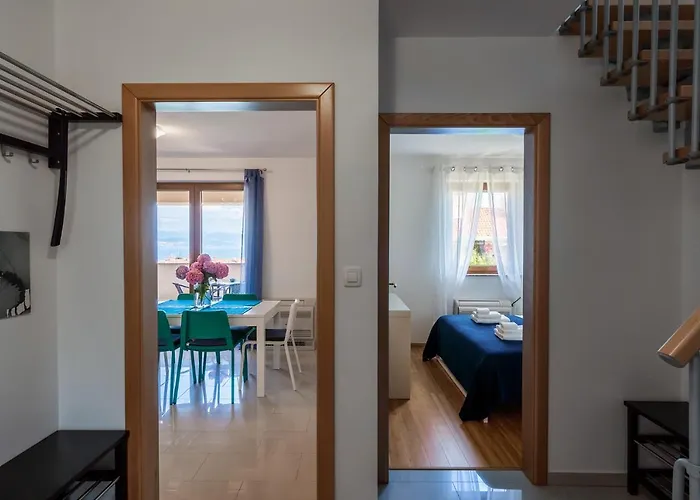 Downtown Dorian And Nadia