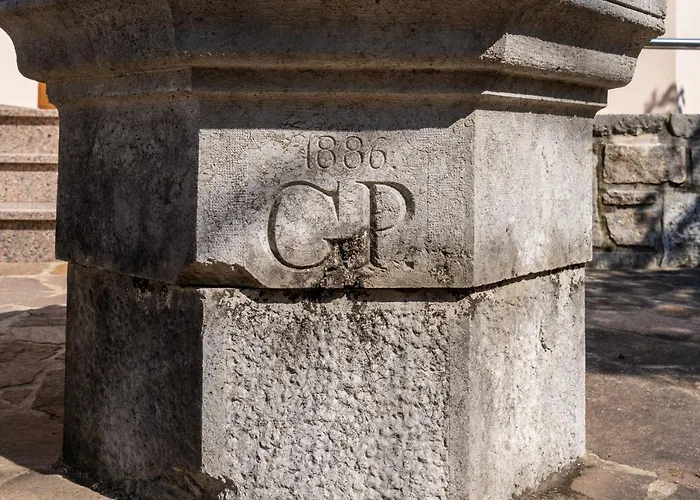 Appartamento Downtown Dorian And Nadia